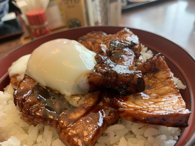 温玉も乗って1400円。安い。_ドライブインいとう とかち清水本店