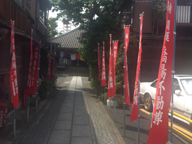 境内です。_橋場寺不動院(橋場不動尊)