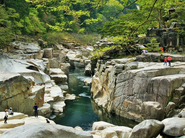 木曽の上松町に有る寝覚の床_寝覚の床