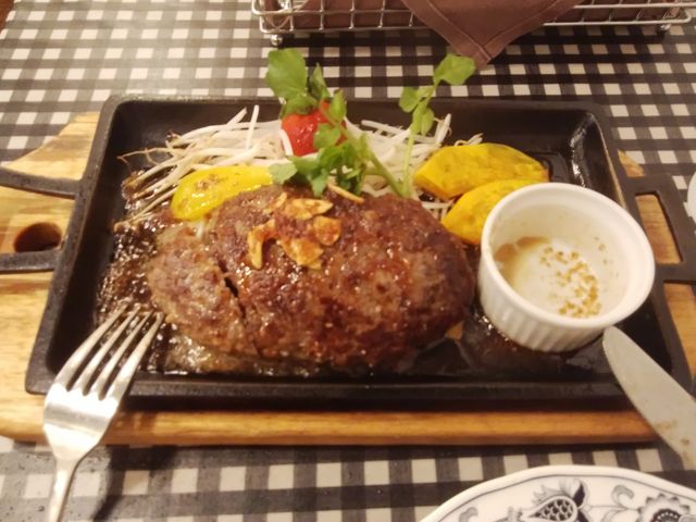 美味しそうです_銀座 数寄屋バーグ