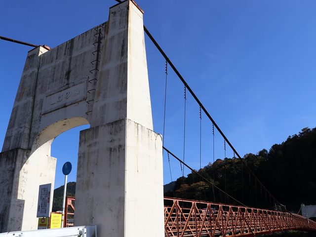 無骨な印象です。_美濃橋
