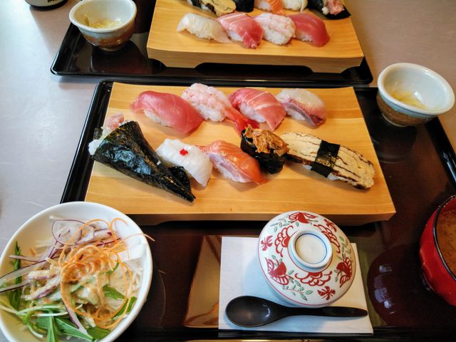 ランチ贅沢握りセットx2_魚伸 うおしん
