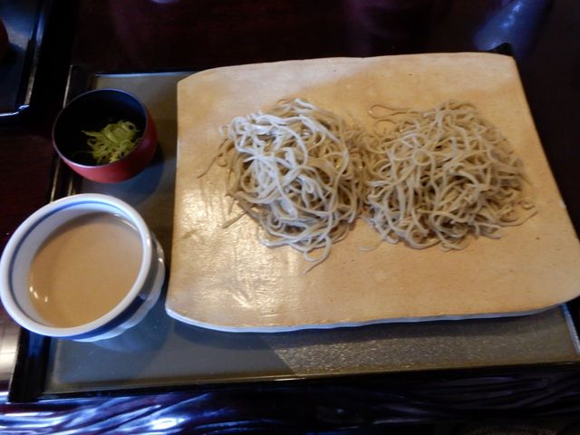 ごまだれそば_そばの心 志茂部