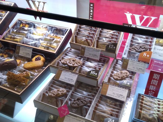 手土産にもなる焼き菓子_ヴィタメール 京都大丸店