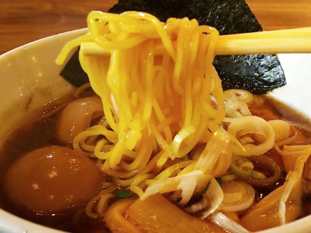 麺持ち上げ(麺リフト) _麺屋 川崎商店
