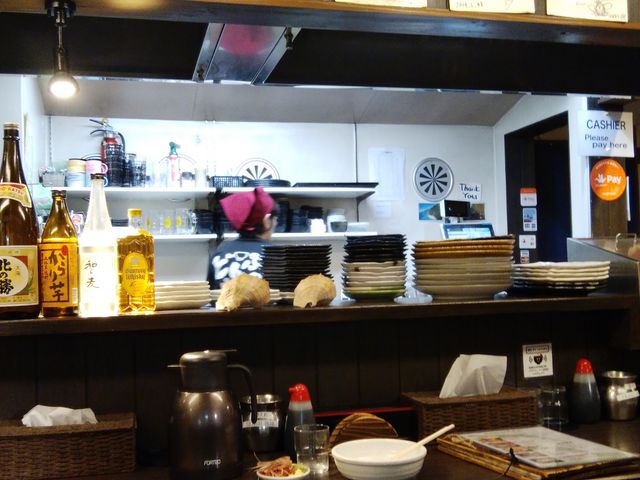 店内_どんぶり茶屋