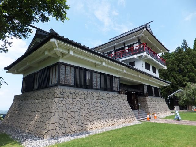 舟見城址館