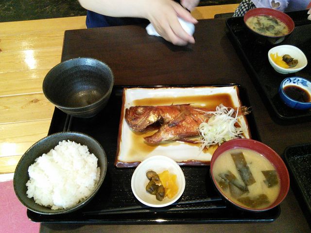 キンメ定食_魚平食堂