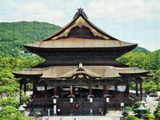 雷ちゃんさんの善光寺本堂の投稿写真3