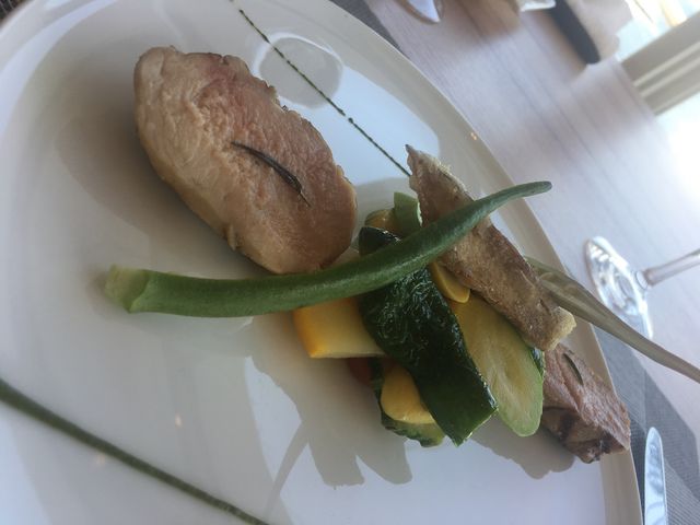 糸島野菜に負けない三元豚の存在感。_ホテルマリノアリゾート福岡