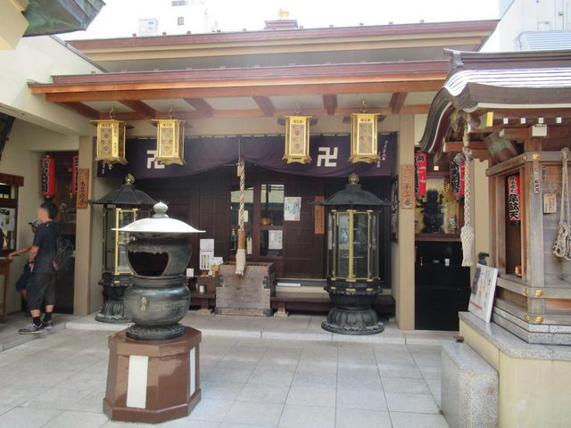本堂前
_大観音寺