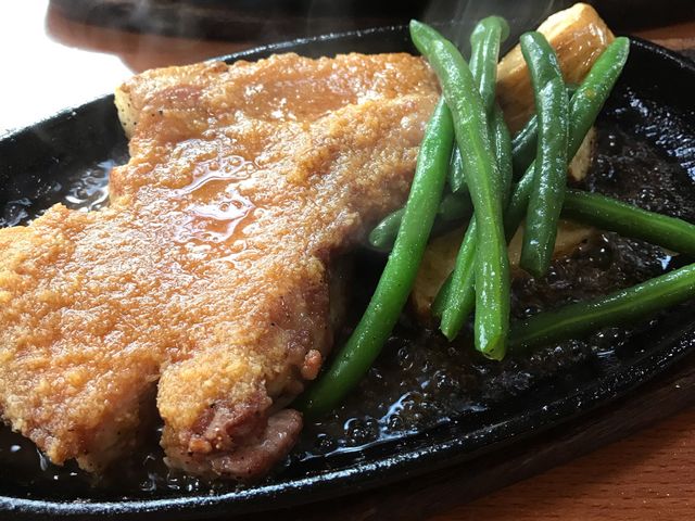 アツアツジューシーで美味しいです。_レストラン篠