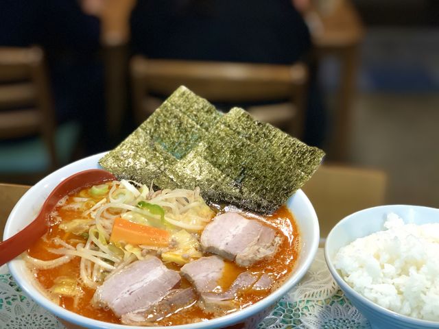 辛みそラーメン900円。_居酒BAR初音