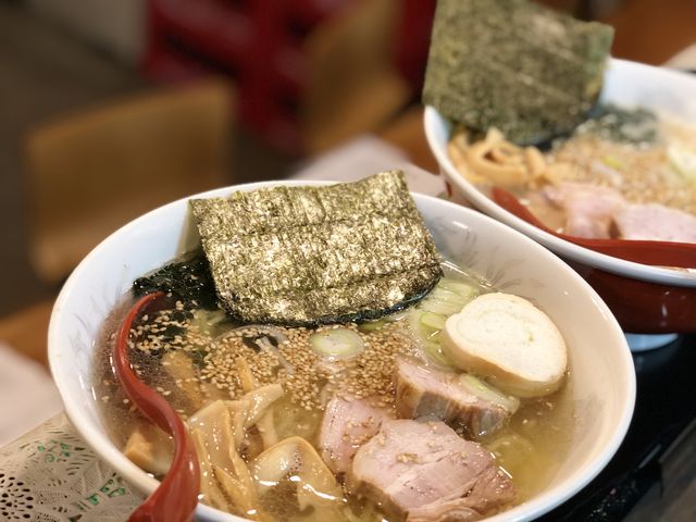 みそラーメン、辛みそラーメン。_居酒BAR初音