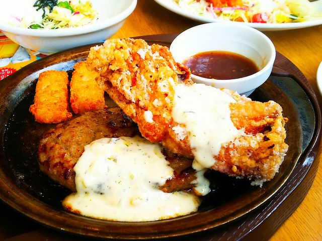 庶民の洋食レストラン_ガスト 越谷大袋店