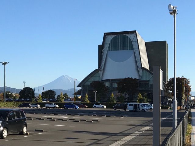 富士山とグランシップ_グランシップ