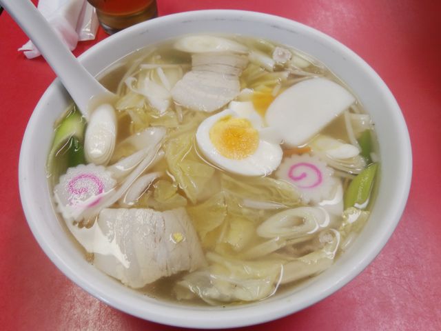 抜群に美味しいスープと麺が記憶に残る「五目そば」です。850円でした。_中華料理 新三陽 後楽園店