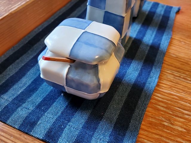 テーブル_そば処 深泉