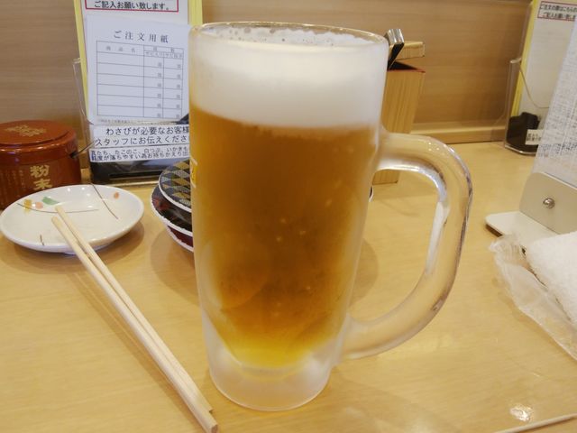 ビールはよく冷えていて美味しかったです。ハイボールはありません。_回転寿しトリトン 夕陽ケ丘店