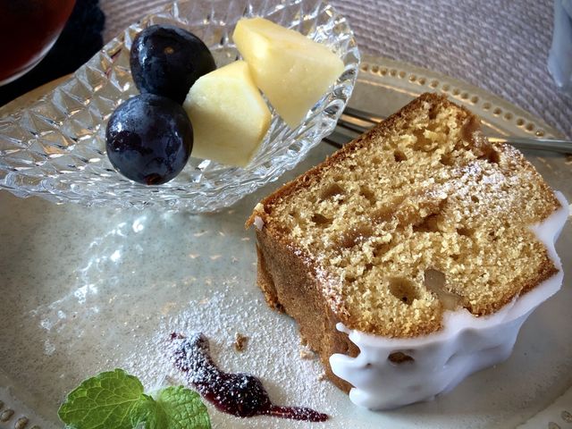 キャラメルアップルパウンドケーキ(くるみとレーズン入り)_りんご狩り園 中松井農園