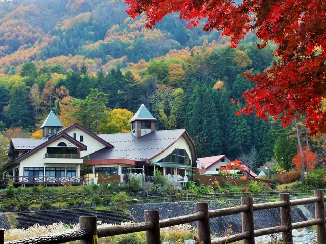 紅葉のこまくさの湯_こまくさの湯(長野県駒ヶ根市)