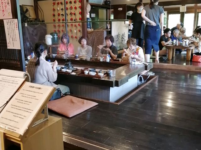 店内の雰囲気_茶屋 卯三郎