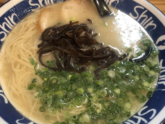 スープも麺も具材も最高!_博多らーめんShin―Shin