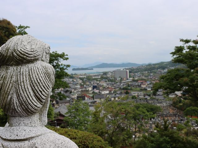 瀬戸内海が見渡せます_瑠璃山浄福寺