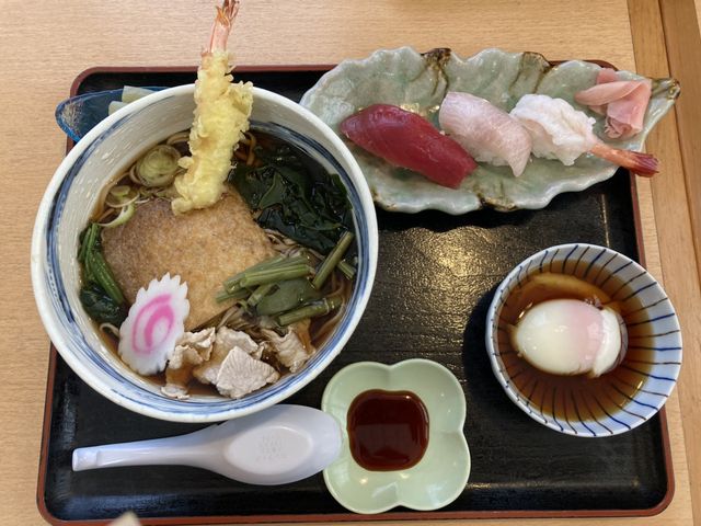 お寿司最高に美味しかった_若ぎ里