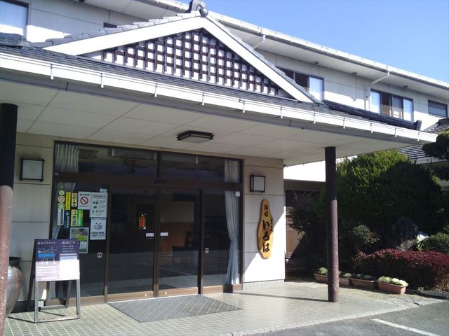 玄関付近_旅館 いろは