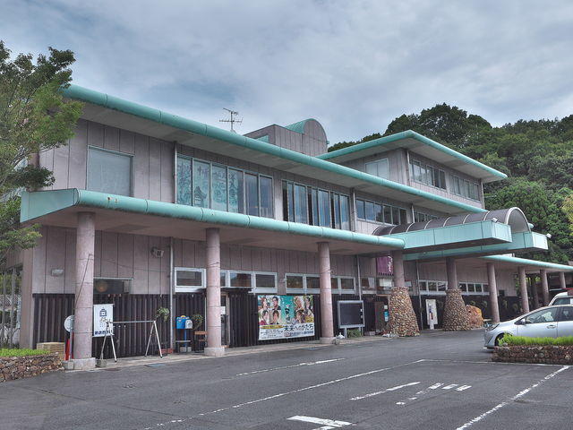 砥部焼観光センター炎の里_砥部焼観光センター炎の里