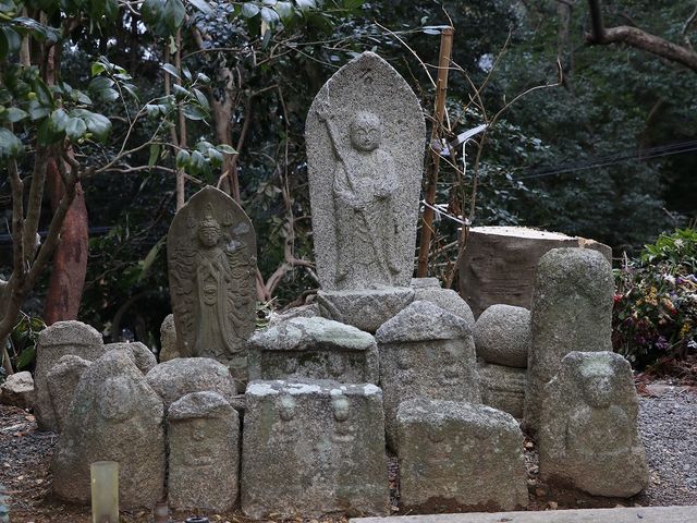 他に参拝者は見かけませんでした。_安養寺