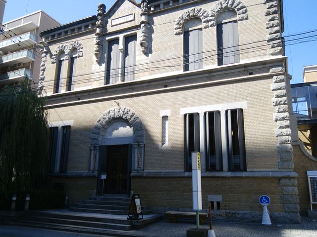 立派な建物です。_もりおか啄木・賢治青春館(旧第九十銀行本店本館)