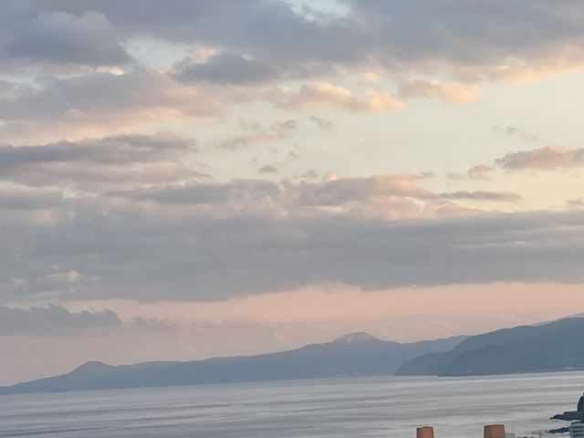 施設駐車場から見える景色_ゆとろ嵯峨沢の湯