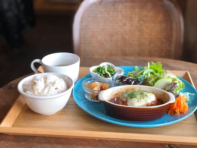 2週間変わりのごはんランチ_ユノ カフェ