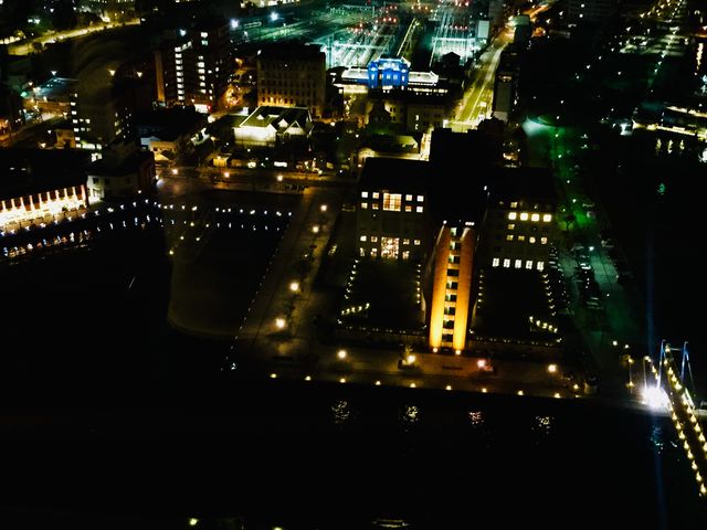 上から見る美しい港町_門司港レトロ展望室