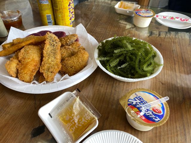 試食? 軽食だ!
海ぶどう ビールが欲しくなる_海ぶどう平安座養殖場