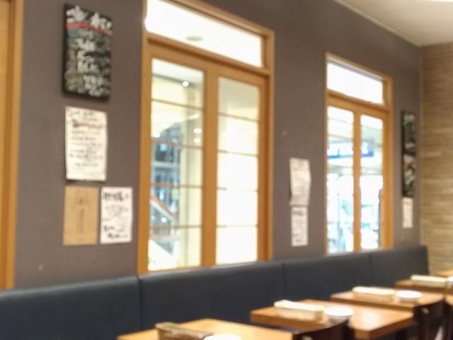 店内_グリル ワイン食堂 VINSENT ヴィンセント Bivi沼津店