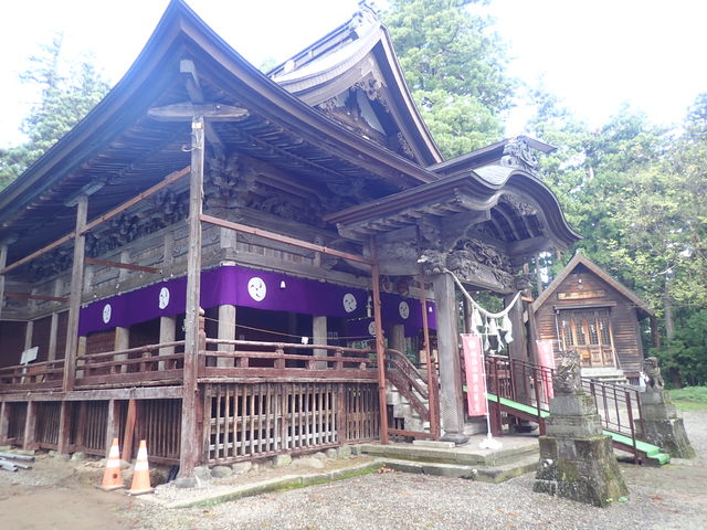 関山神社