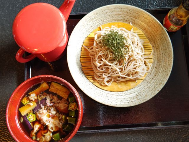 和牛と茄子の旨汁つけ蕎麦 旨汁がとても美味しかった。_村民食堂&カフェ ハングリースポット