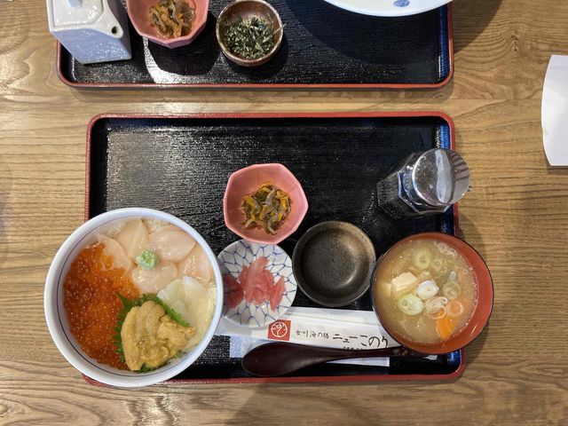 三色丼(うに、いくら、ホタテ)
_女川海の膳ニューこのり