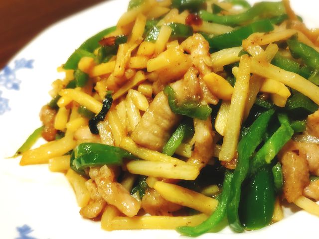みんな大好き青椒肉絲_バーミヤン 足立加賀店