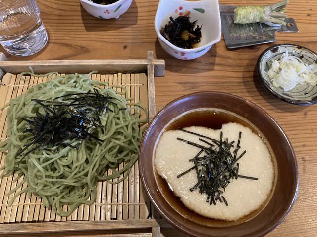 ワサビとろろそば_だるま茶屋