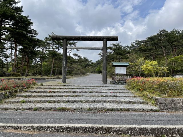 入口にある鳥居_高千穂河原