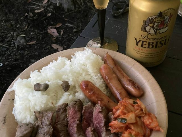 夕食は散策がてら「むかご」ゲットし炊き込みご飯&ヒレステーキ(く〜っ)_若杉楽園キャンプ場