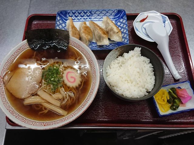 ラーメンセット_ゑびすや食堂