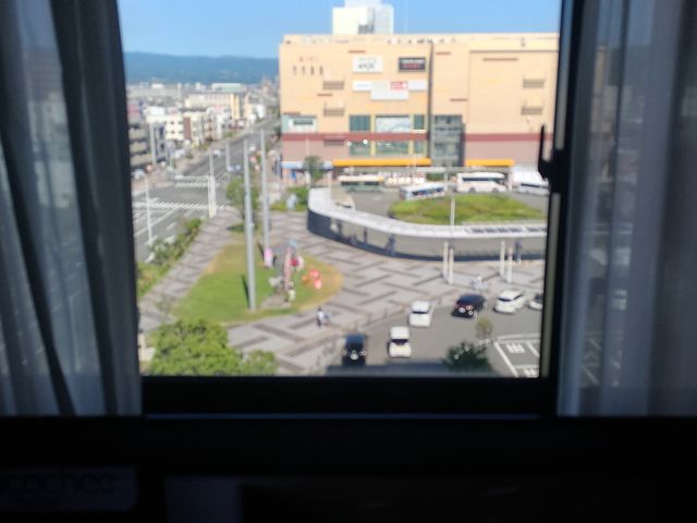 窓からの眺望!沼津駅北口ロータリー_ココチホテル沼津