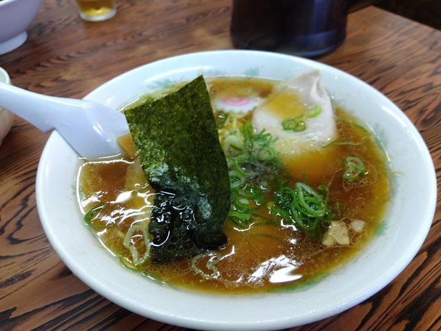 醤油ラーメン。オーソドックスな醤油ラーメンと言う感じです。_好きやめん