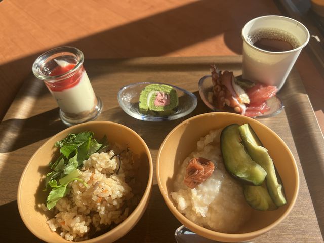 炊き込みご飯、お粥、水なすが美味しい_レフ関空泉佐野 by ベッセルホテルズ