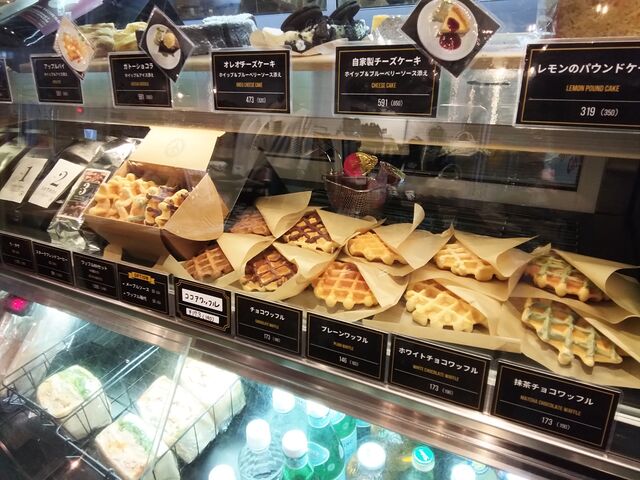 ワッフルセット1,100円(6個)_STARK COFFEE(スタークコーヒー) 三郷インター店